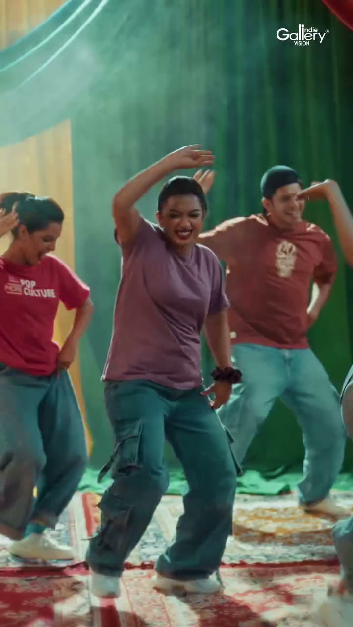 Aaghosha Paattu